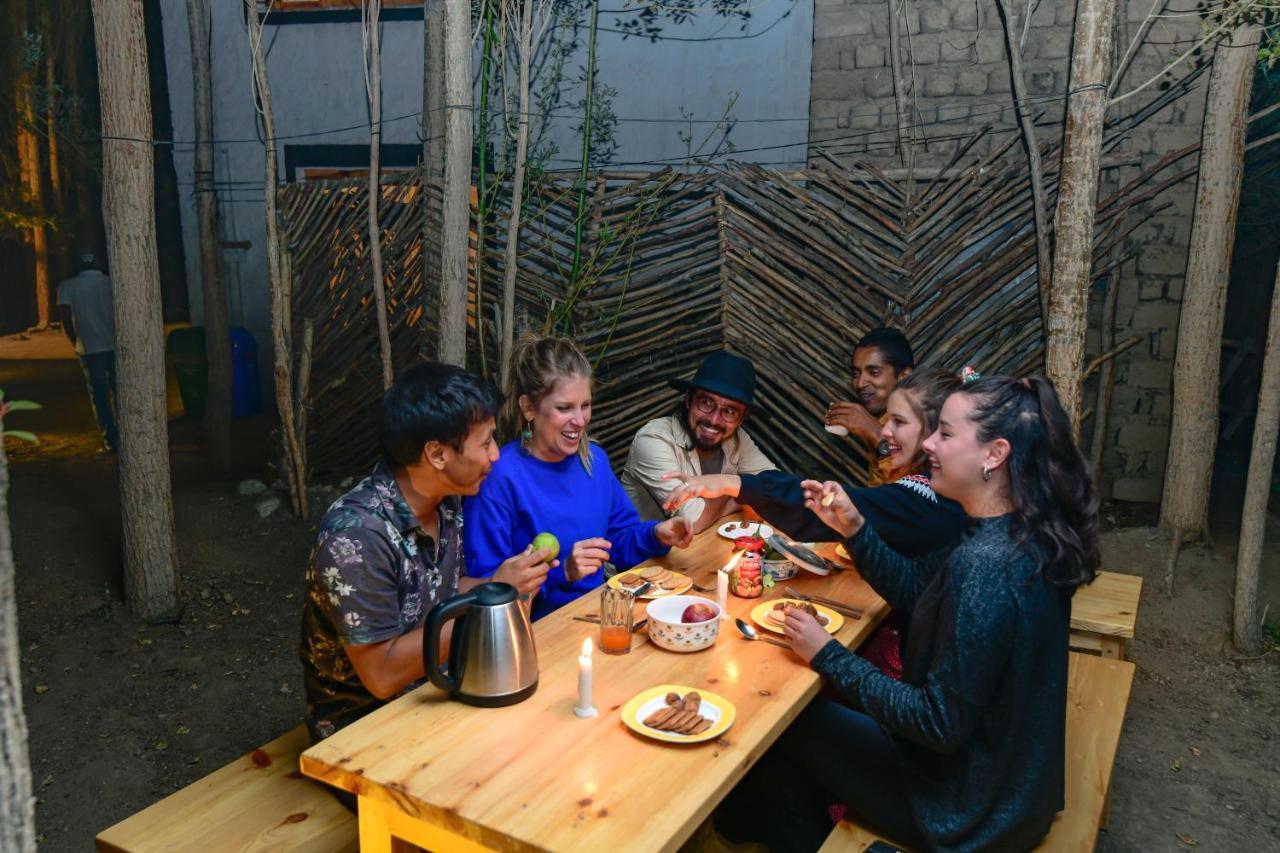 Raybo Hostel Leh Kültér fotó
