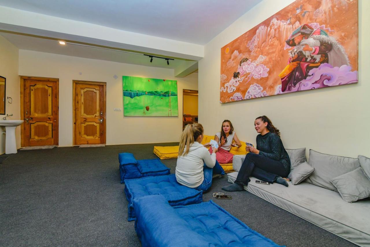 Raybo Hostel Leh Kültér fotó