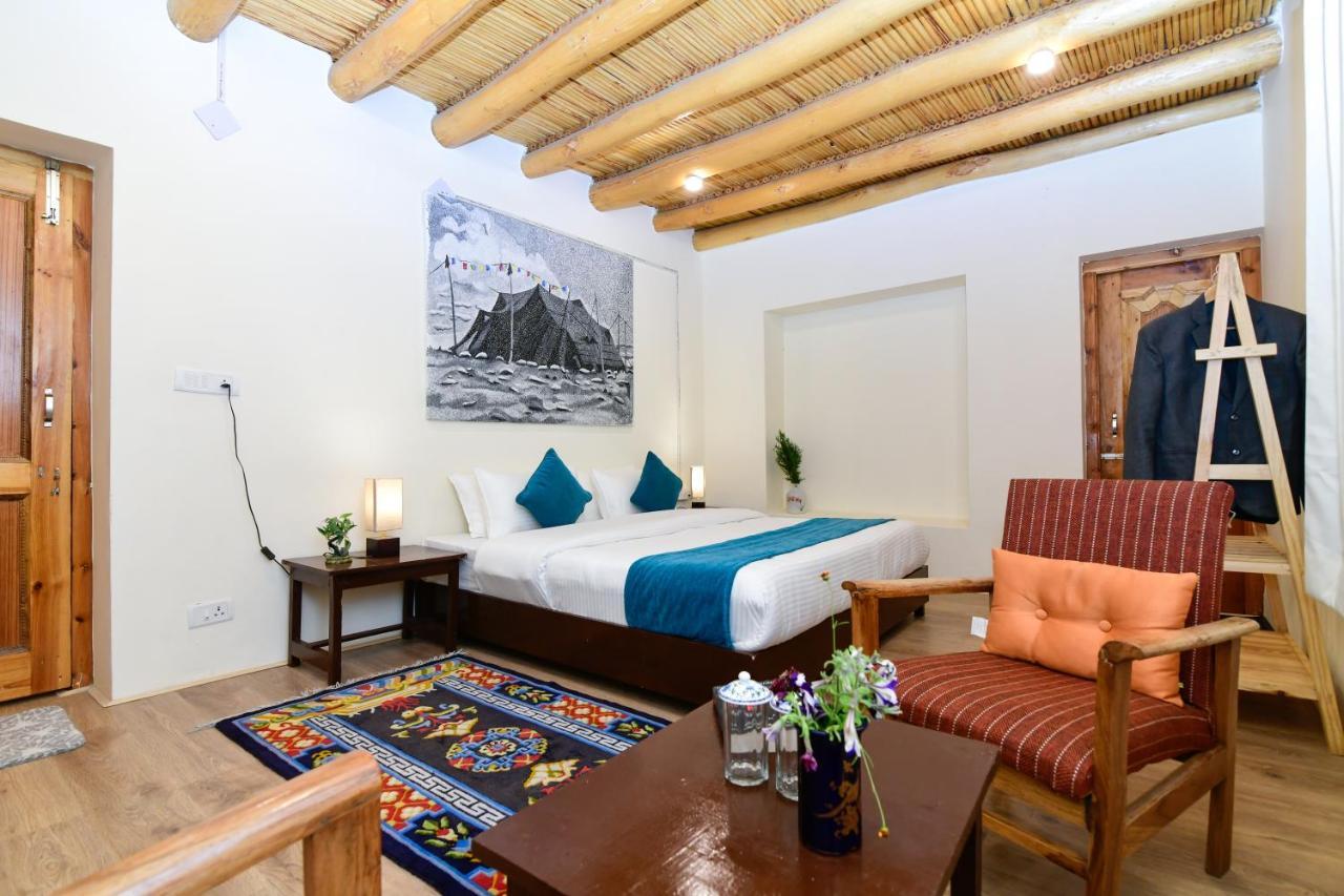 Raybo Hostel Leh Kültér fotó