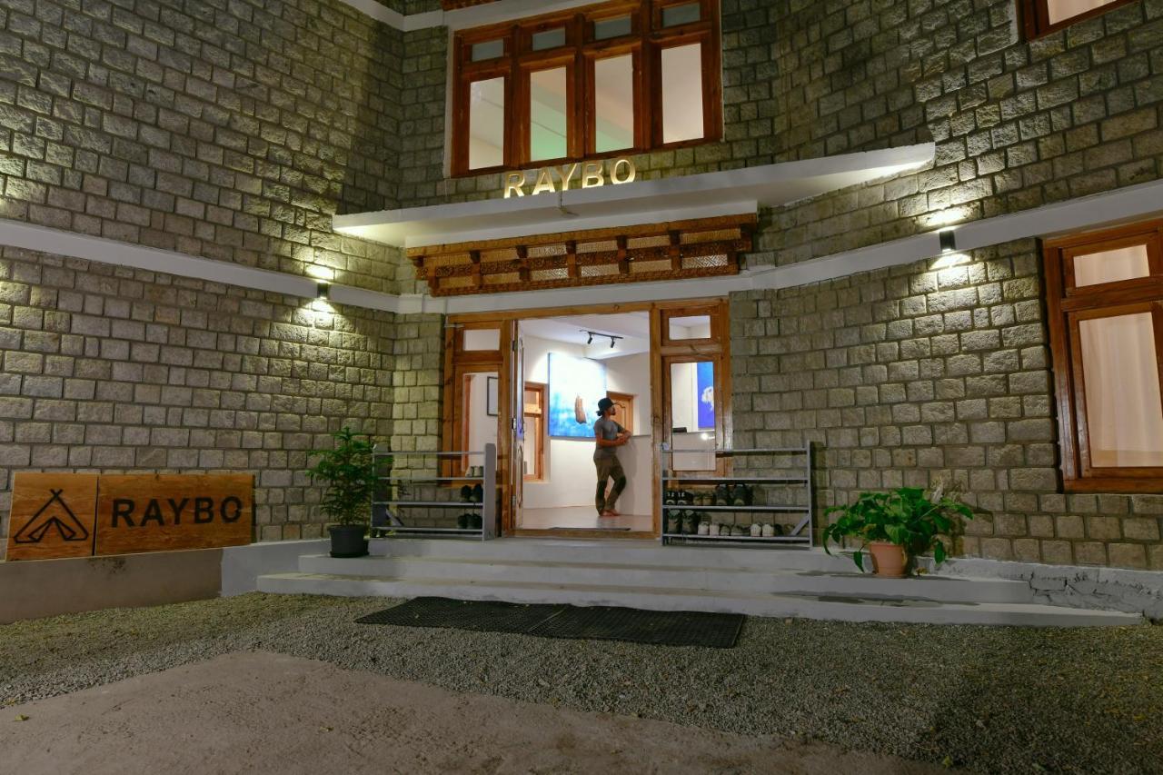 Raybo Hostel Leh Kültér fotó