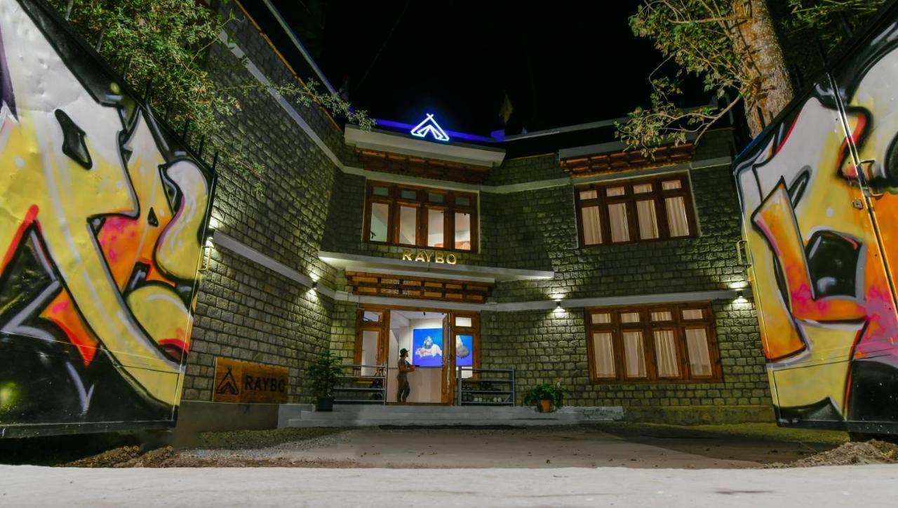 Raybo Hostel Leh Kültér fotó